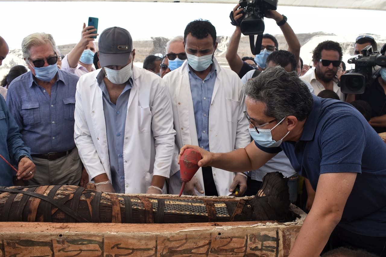 El sitio en Saqqara es parte de la necrópolis de Menfis, la antigua capital de Egipto que incluye las famosas pirámides de Giza y como pirámides menores en Abu Sir, Dahshur y Abu Ruwaysh.
<br>