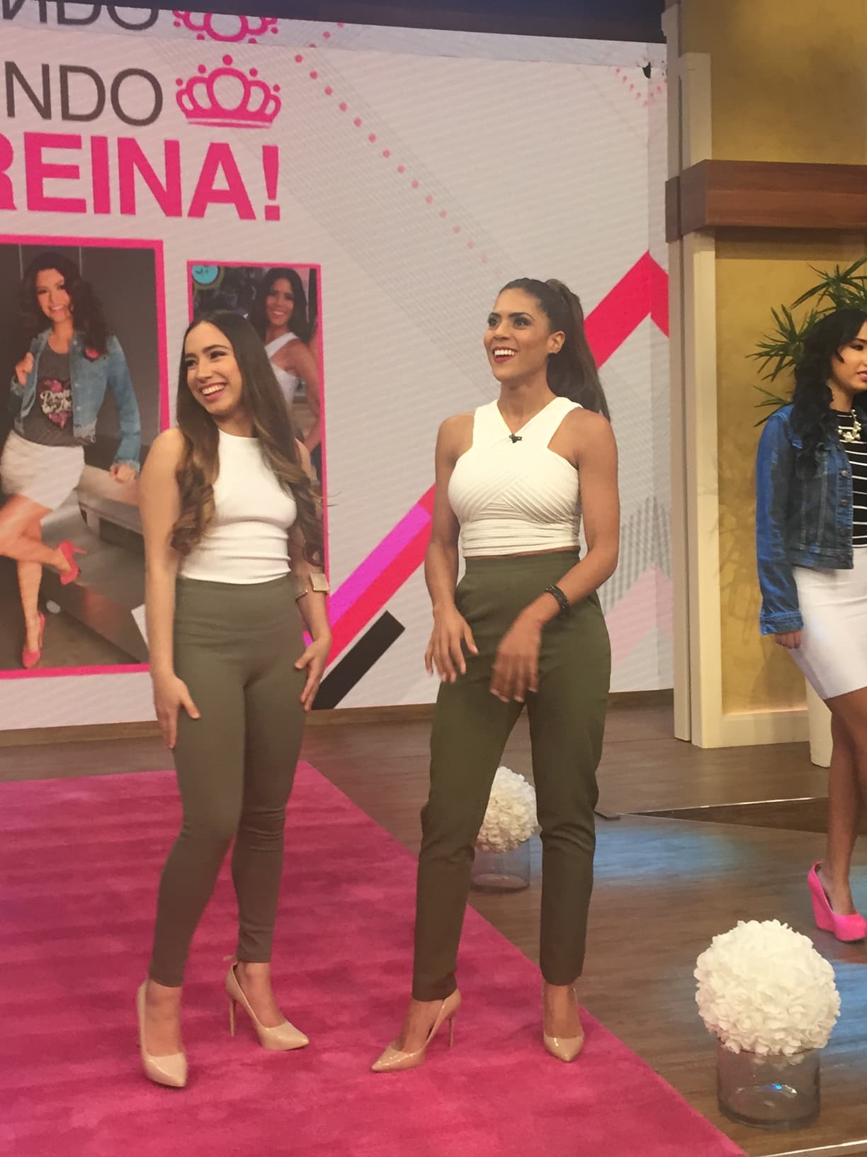 ¡Un look muy clásico, pero lleno de glamour! Así lo usa Francisca.