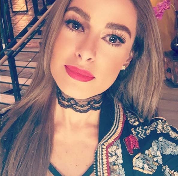 Ahora que ya conoces algunos trucos para conseguir unos labios irresistibles ¡ponlos en práctica!