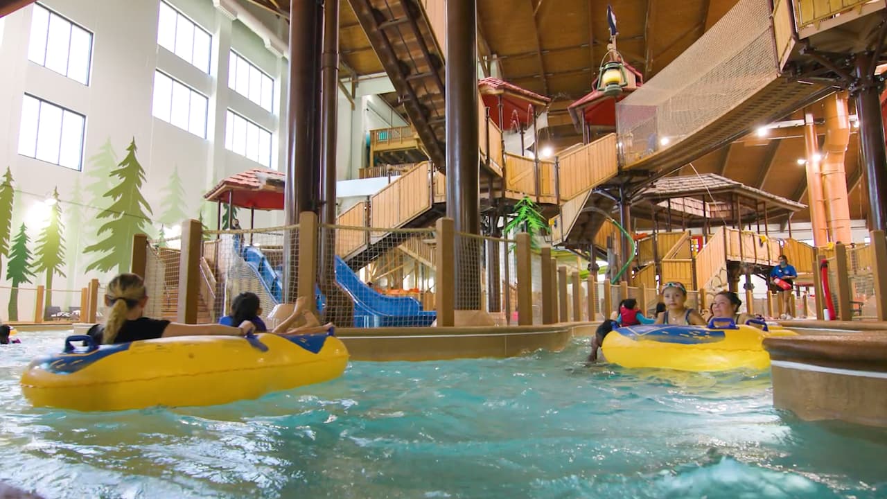 La inversión será de 200 millones de dólares y la empresa asegura que ofrecerá 500 empleos fijos como: ingenieros, salvavidas y personal de limpieza, entre otros.