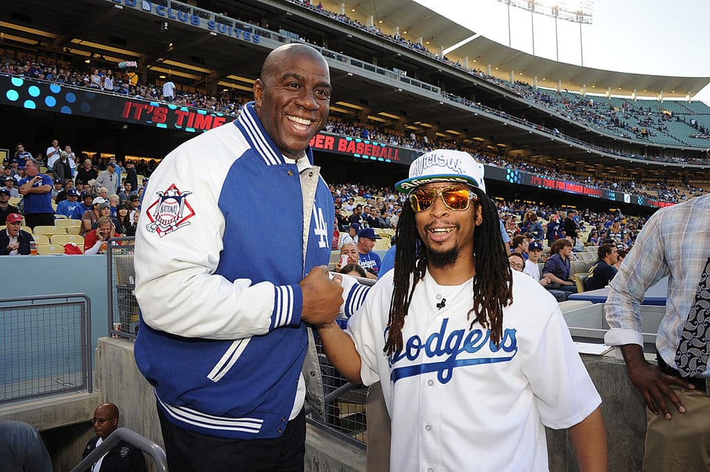 Tiene parte de la propiedad en varios equipos de Los Ángeles. Formó parte de un grupo que pagó $ 2 mil millones para comprar a los Dodgers en 2012. Luego, en 2014, compró una participación en la WNBA Los Angeles Sparks.