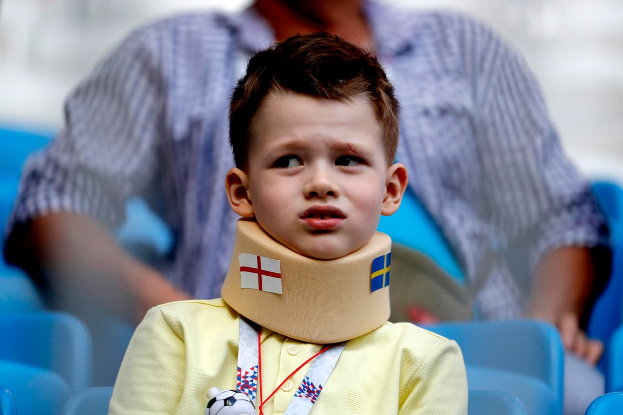 La fiesta y el colorido se viste de alegría entre los hinchas en el enfrentamiento entre Suecia e Inglaterra en los cuartos de final, la definición del tercer semifinalista del Mundial de Rusia 2018.