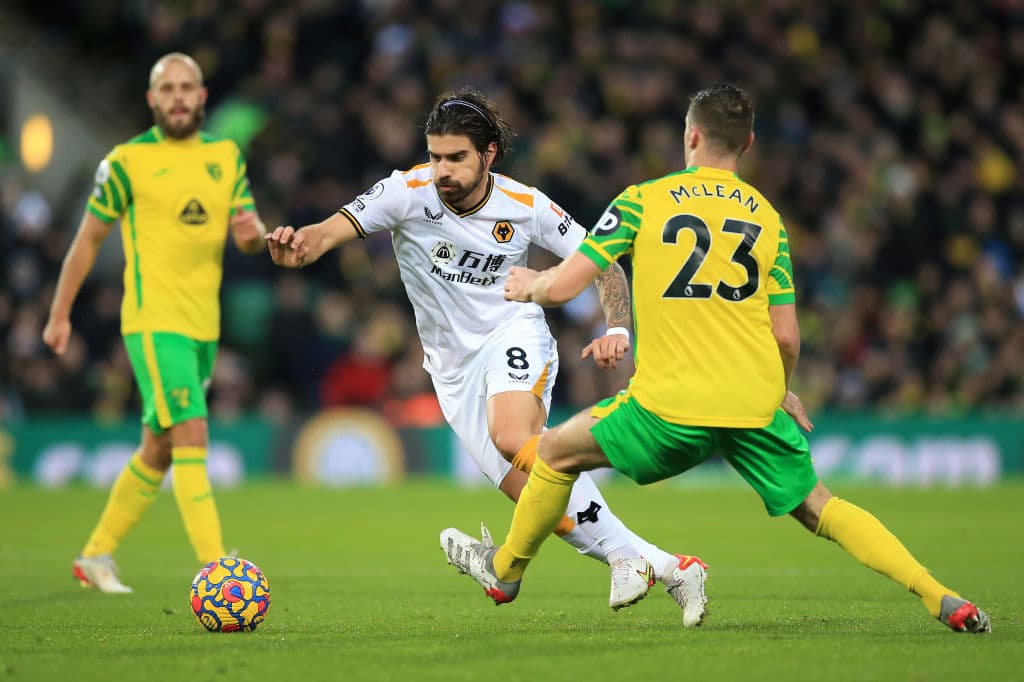 Los locales fueron los que tomaron la iniciativa del encuentro, aunque no sirve de mucho y se conforman con el empate 0-0 frente al Wolverhampton.