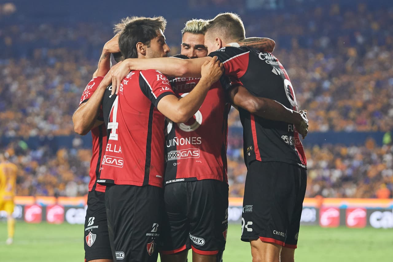 Los Zorros ponían un pie y medio en la Final.