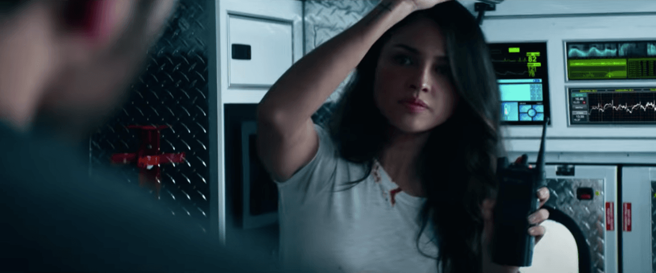 Eiza González como Cam Thompson en 'Ambulance'