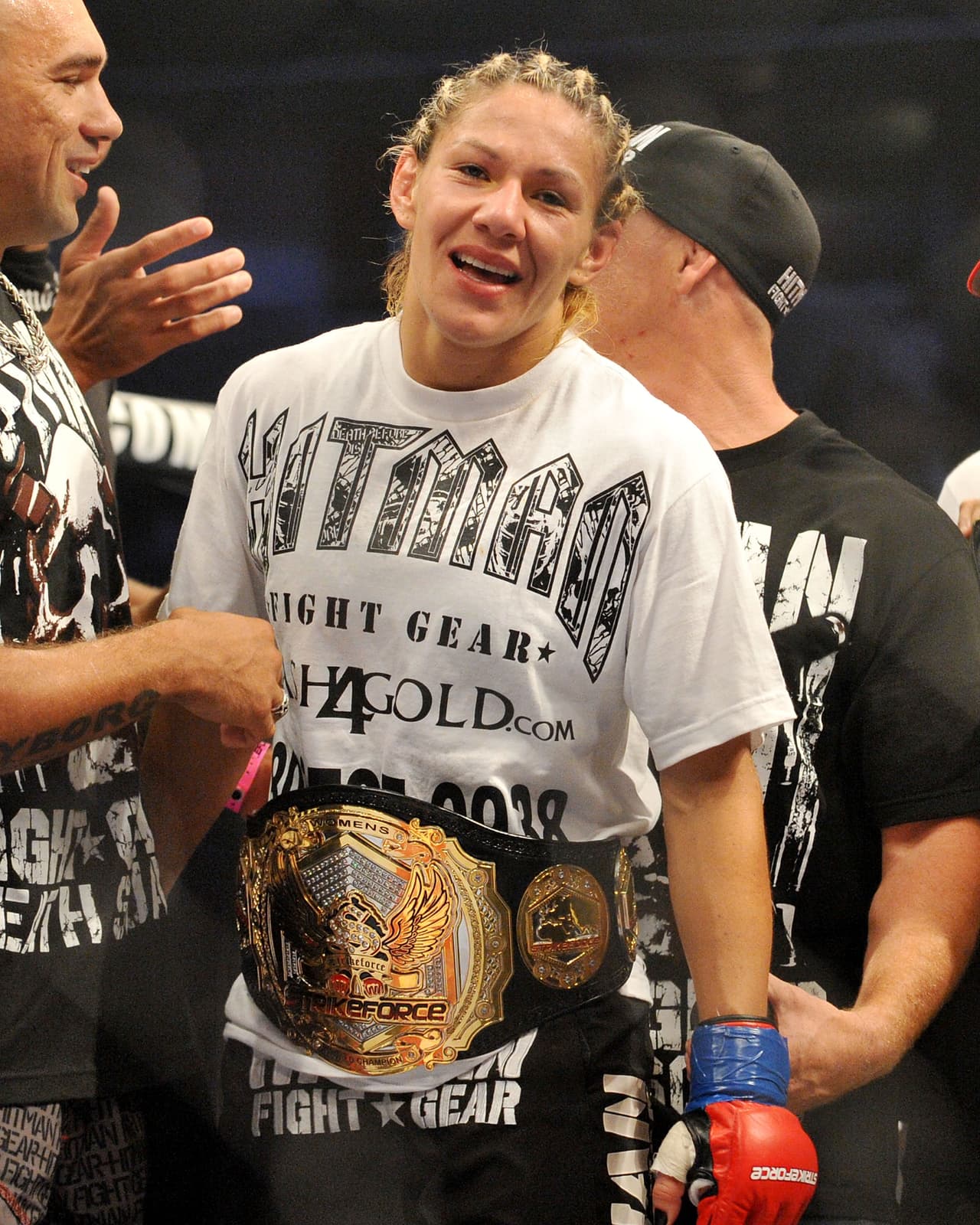 Cris ‘Cyborg’ Juntino: ‘Ronda Rousey tiene mente débil, no puedes pensar en suicidio’