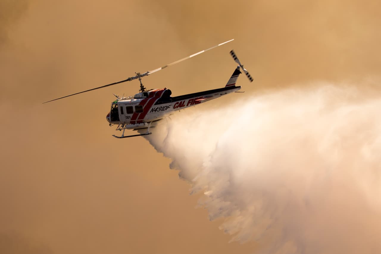 Las temperaturas extremas, exceso de humedad o sequía, dependiendo de la zona, y la mala calidad del aire agudizan los riesgos de salud para niños, ancianos y enfermos. Además, pudiera poner en riesgo las vidas de muchas personas que ahora permanecen aisladas por el coronavirus.