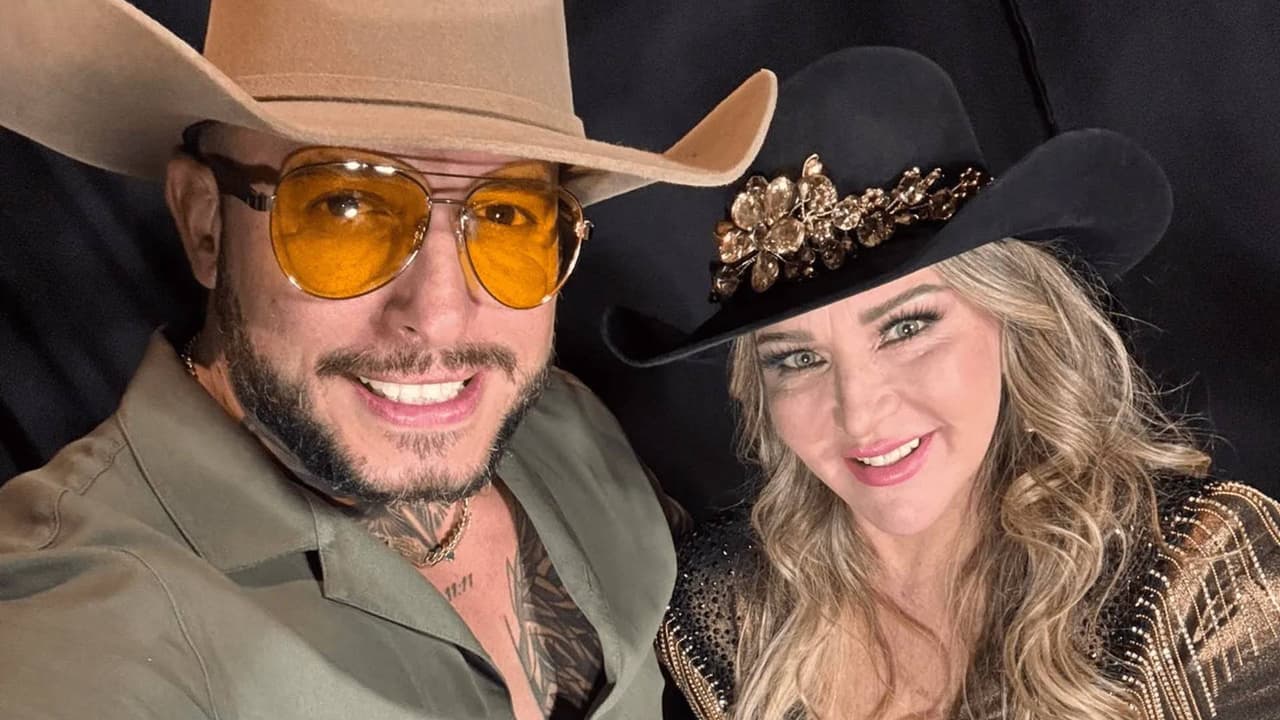 ¿Boda para Alicia Villarreal? El viaje, el tatuaje y el beso con el que presume su nuevo amor