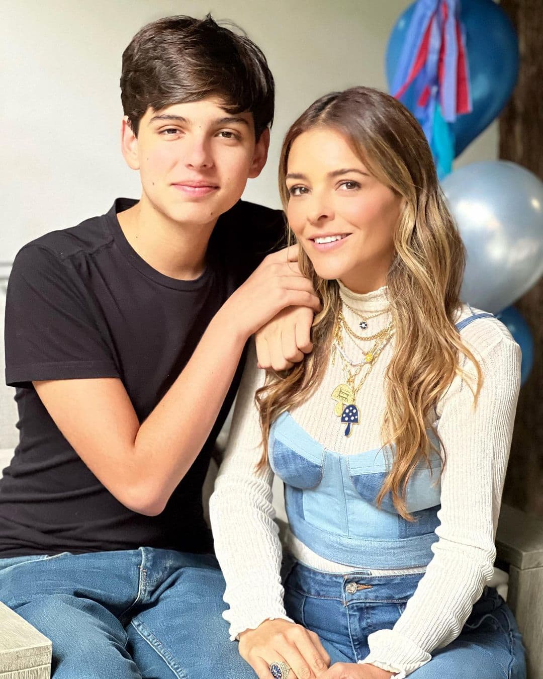 Grettell Valdez con su hijo Santino.