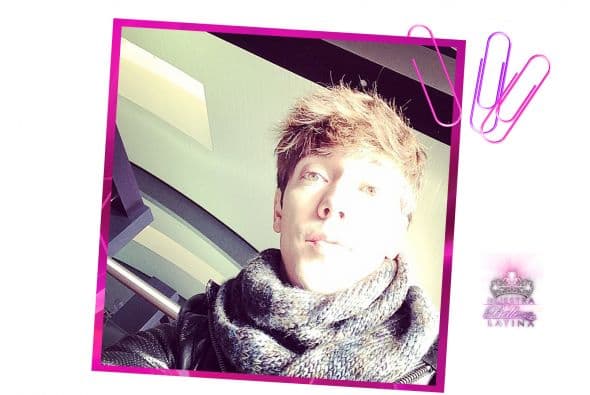 Roger comenzó a los 11 años de edad su carrera dentro de los medios. Durante una década Roger González fue estrella para Disney Channel. Roger es uno de los artistas juveniles más influyentes y queridos en toda América Latina. Actualmente es protagonista del musical “Hoy No Me Puedo Levantar”. Cuenta con más de 1 millón de seguidores en redes sociales. Roger llega a la novena temporada de Nuestra Belleza Latina para traerte todo lo que está pasando en redes sociales. ¡Conócelo!