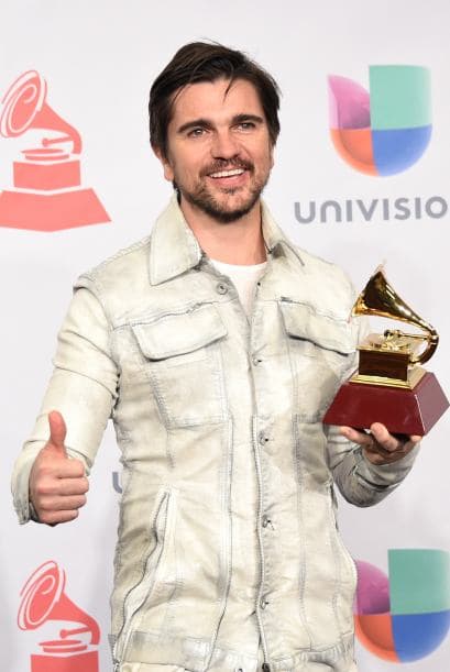 Juanes ganó como Mejor Álbum Pop/Rock por su disco 'Loco de Amor'.