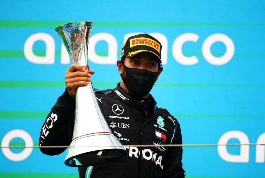 Hamilton, Verstappen y Bottas repiten podio en Hungría | El británico igualó a Schumacher al conseguir el máximo número de victorias en un solo circuito.
