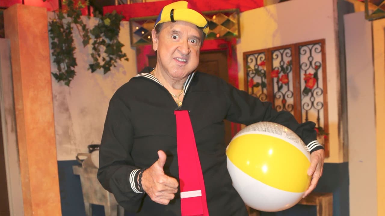 Carlos Villagrán caracterizado como Quico