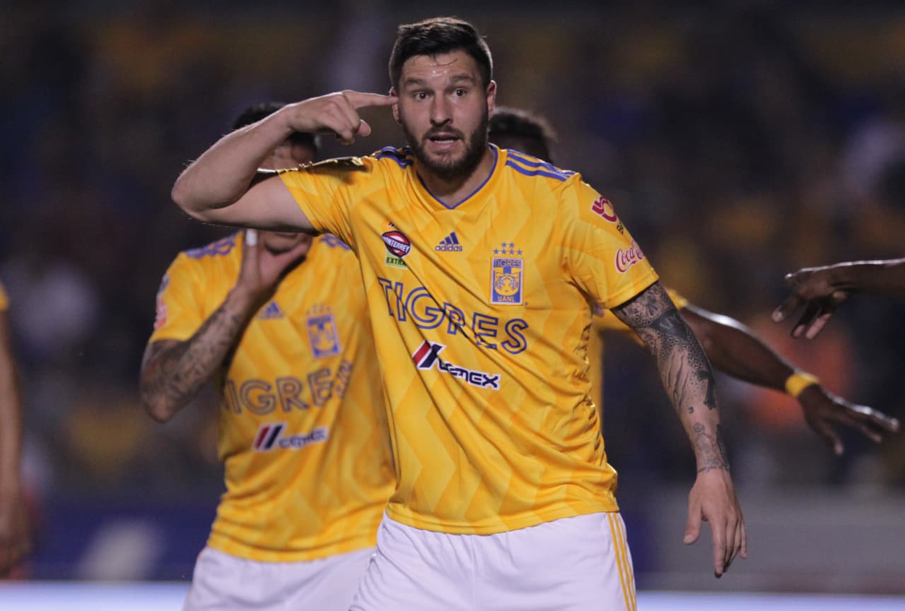 El francés André-Pierre Gignac tuvo la primera opción de gol para Tigres antes de los 10 minutos de juego.
