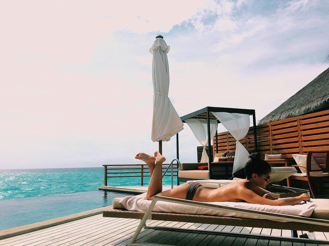 La Villalón es súper guapa y sexy.