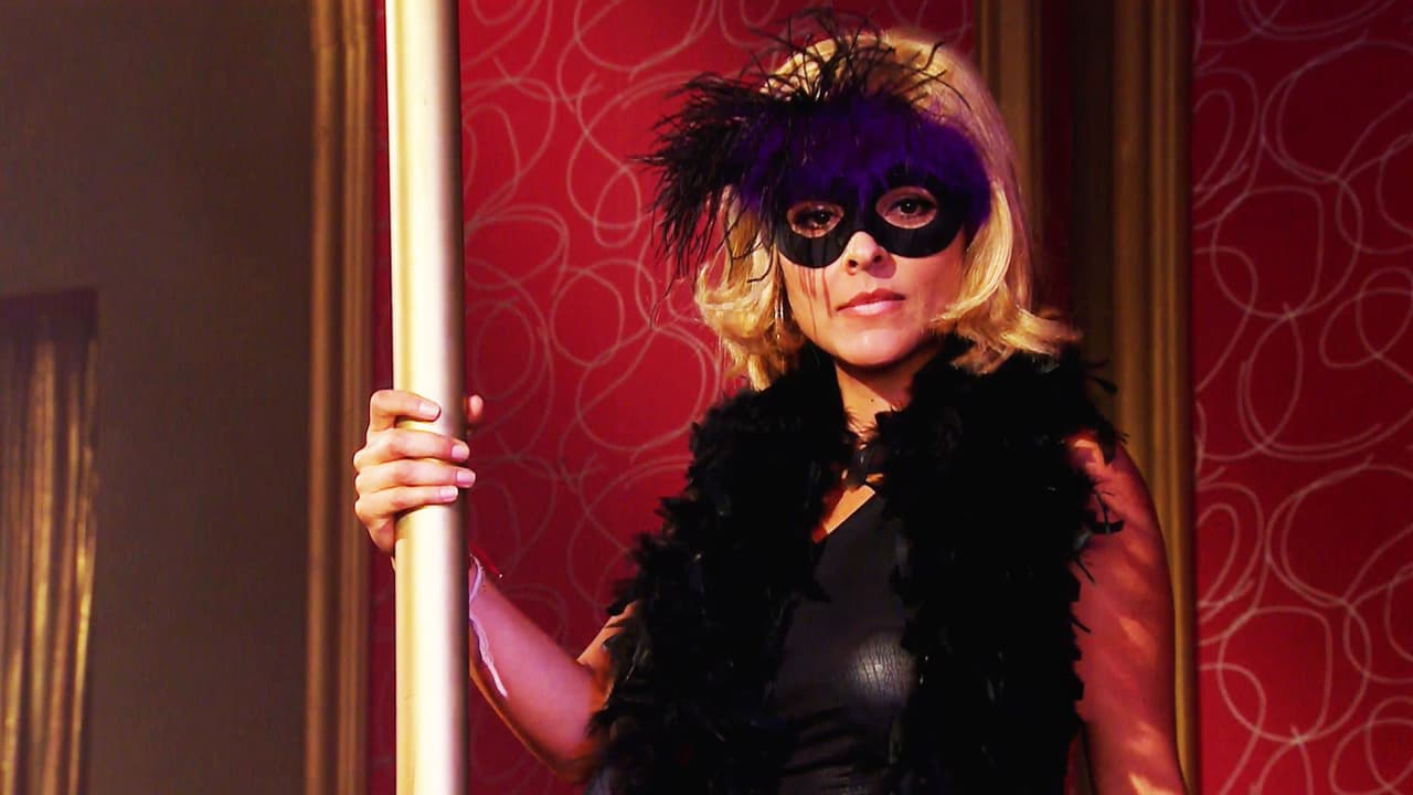 Sin embargo, ni sus intrigas ni sus trampas de seducción funcionaron y murió envenenada por su propia mano.