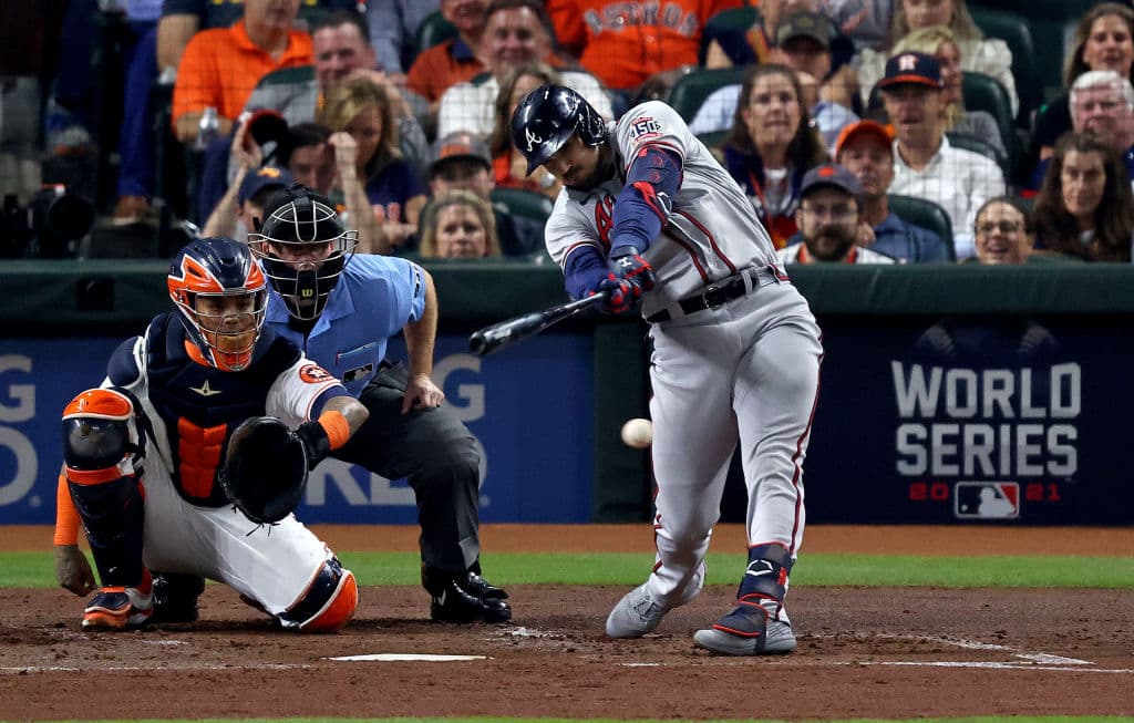 Atlanta Braves llegan a Houston para cerrar la serie y con un marcador de 7-0 a favor ponen la elminitario 4-2 y se quedan con la Serie Mundial.