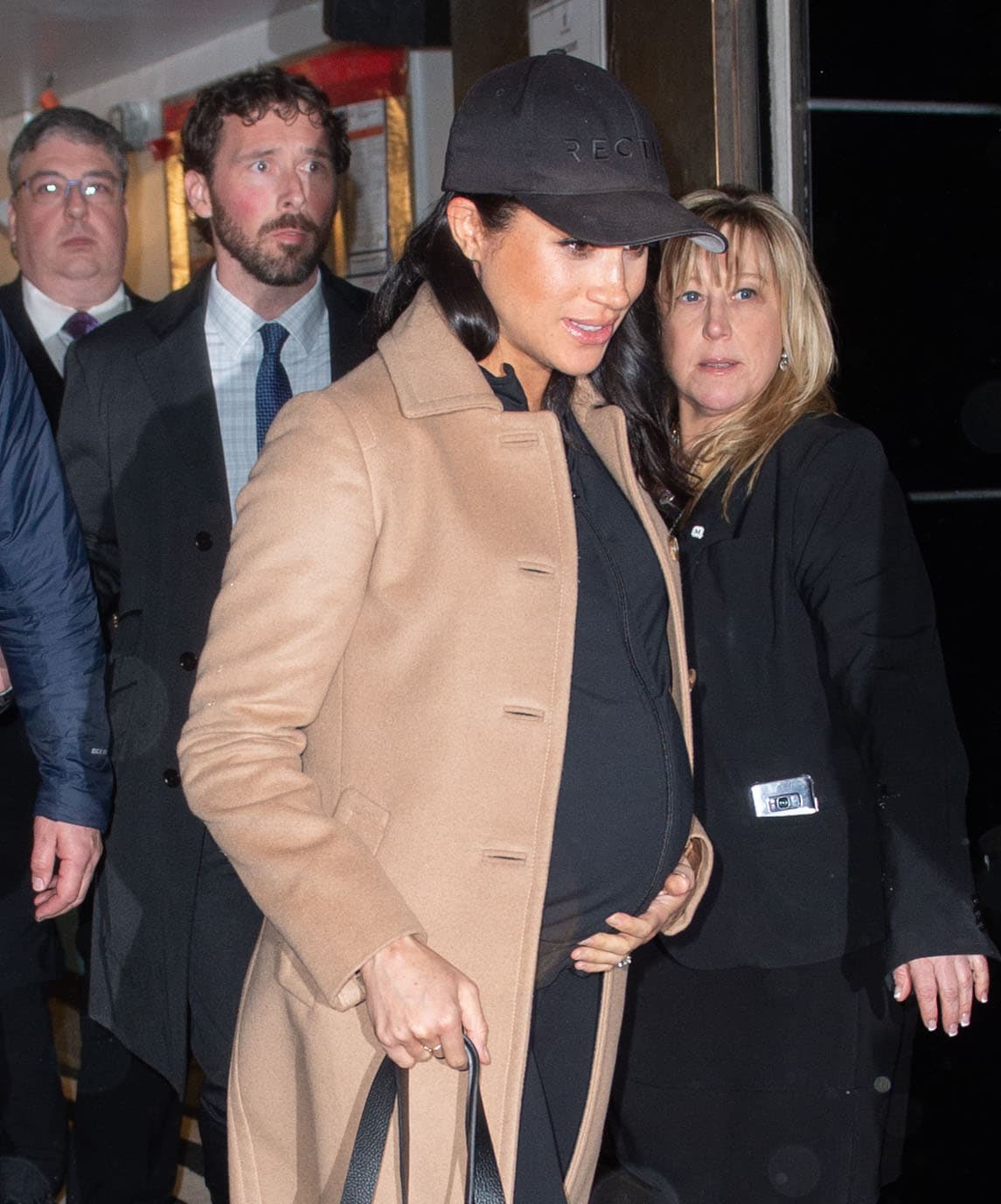 Los documentos también revelaron que los funcionarios diplomáticos realizaron una evaluación completa de amenazas terroristas antes del viaje para determinar si la esposa del 
<b><a href="https://www.univision.com/temas/principe-harry" target="_blank">príncipe Harry</a></b> estaba en riesgo de un ataque.