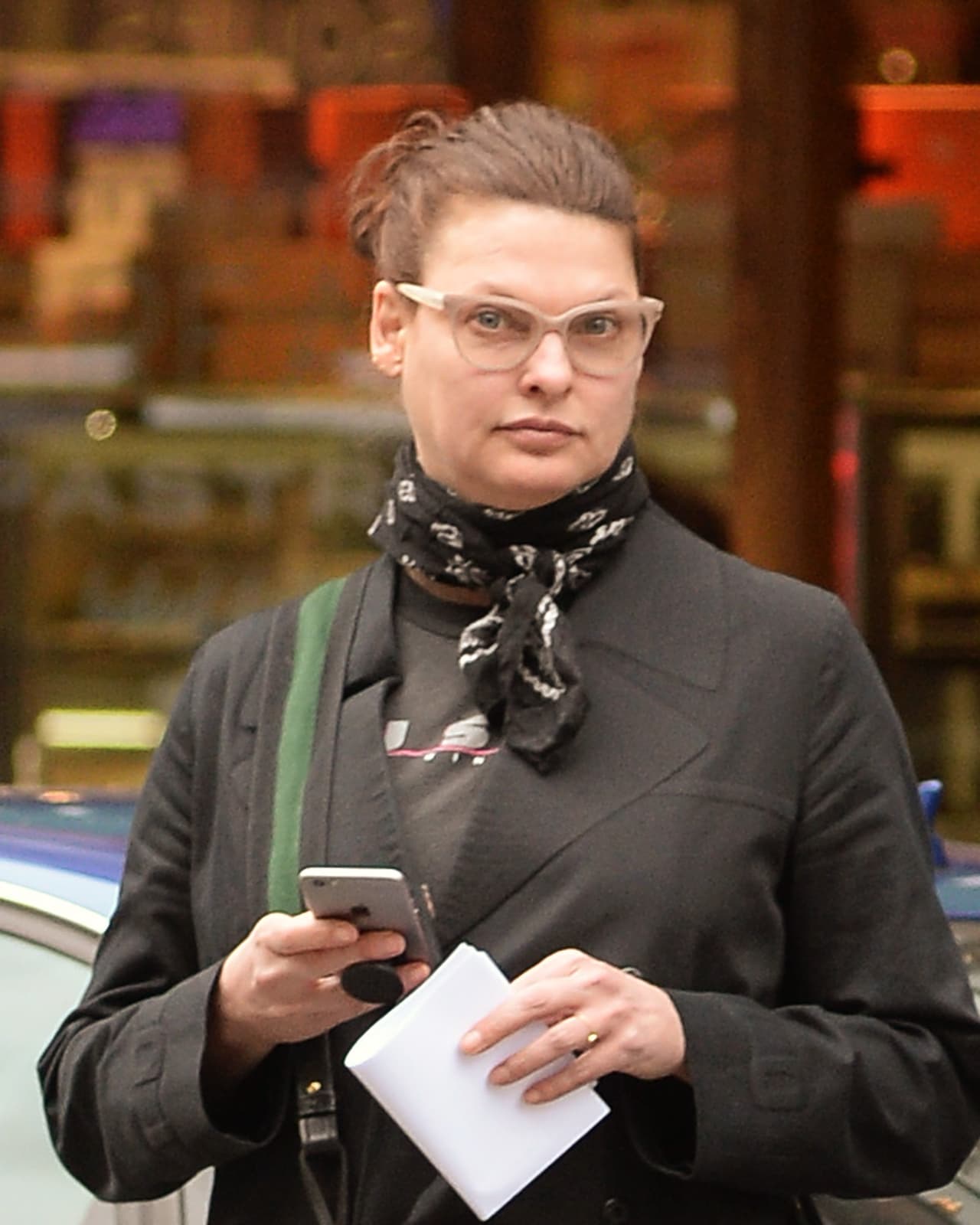 “Aumentó mis células grasas en vez de disminuirlas y me ha dejado permanentemente deformada, incluso tras someterme a dos dolorosas cirugías correctoras, sin éxito. Me ha dejado, como ha descrito la prensa, ‘irreconocible’”, añadió.