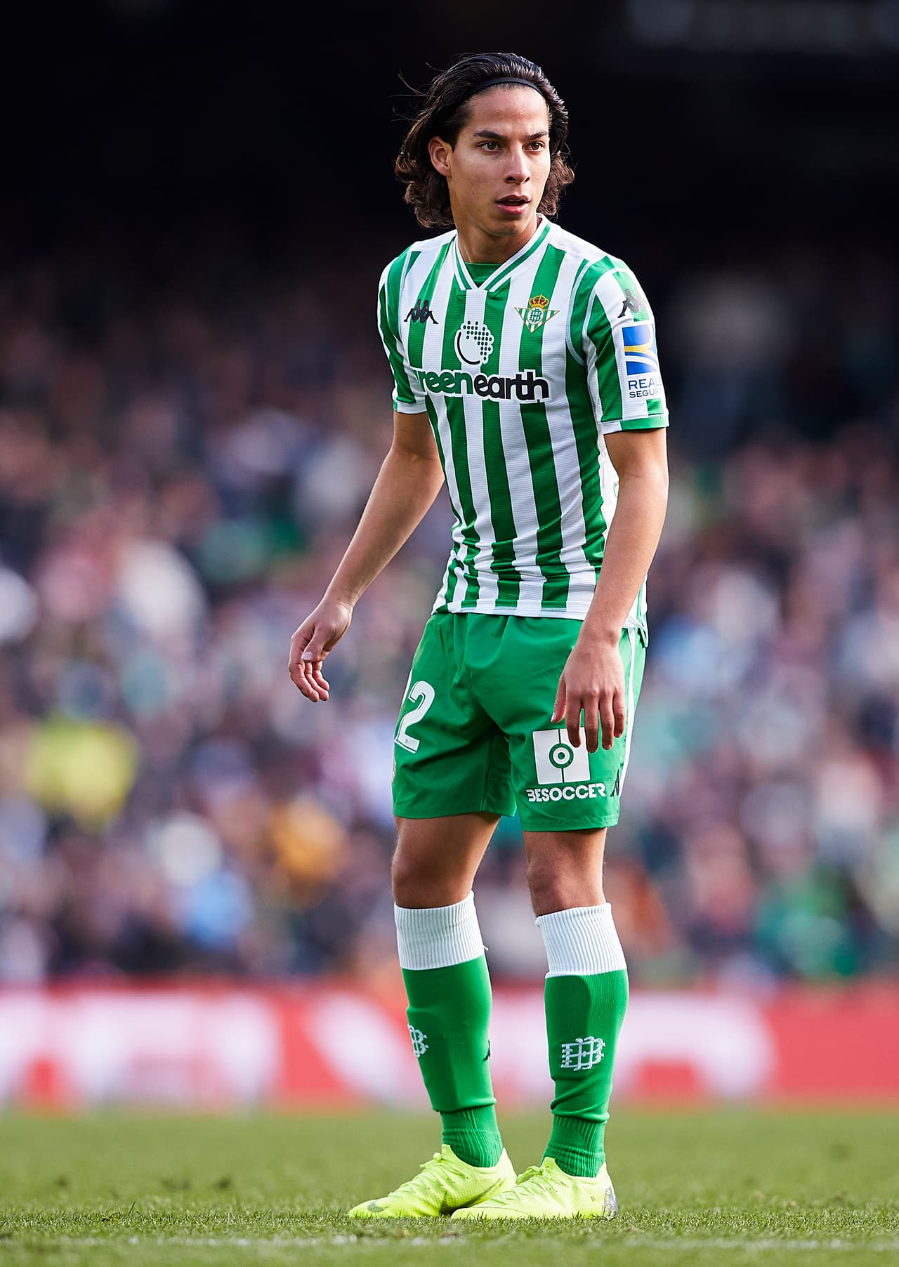 Durante la presencia del mexicano, su equipo se acercó con mucho más peligro al arco defendido por Pau López en el Girona.