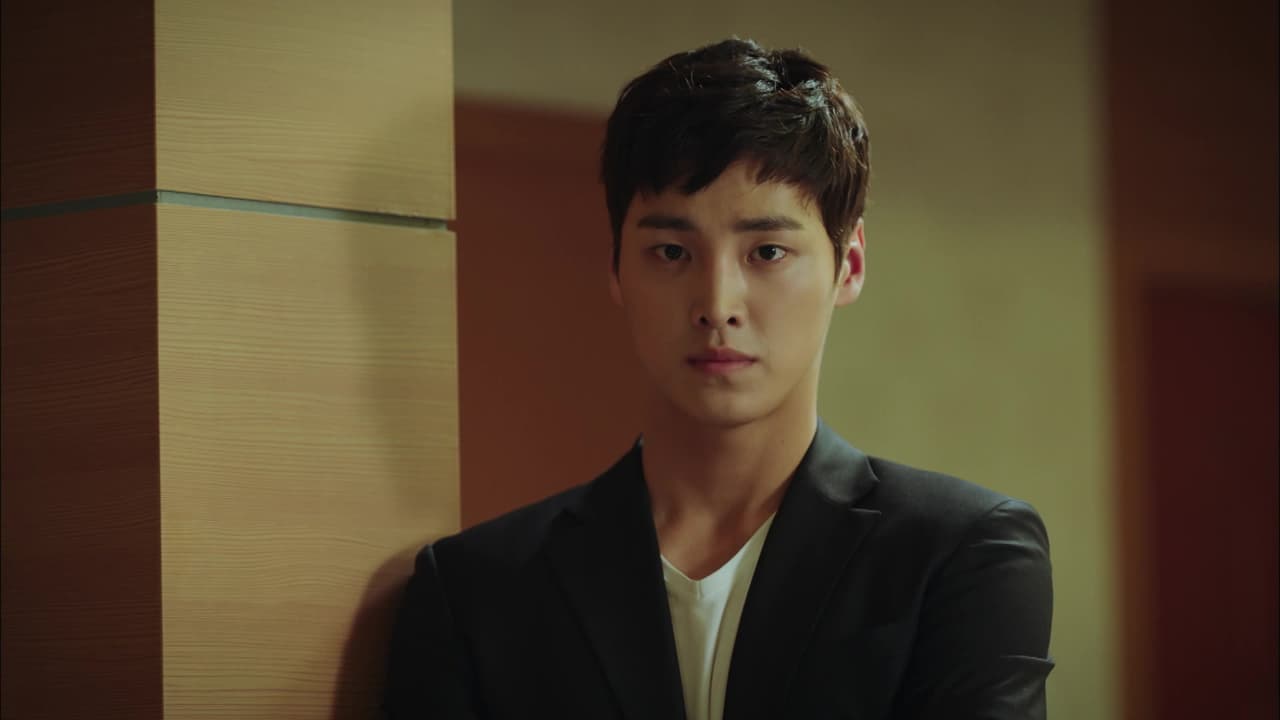 Lee Tae-Hwan interpreta a Seo Do-yoon en W: Dos Mundos.