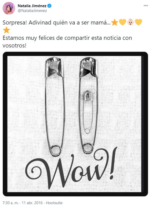 El 11 de abril de 2016, anunció que se convertiría en madre con esta fotografía en Twitter.
<br>