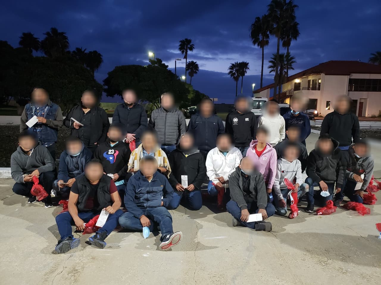 Ni los ahogamientos evitan un registro récord en el tráfico de personas por el mar de California