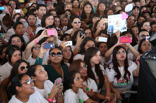 Miles de fans disfrutaron de su música en Fiestas Patrias.