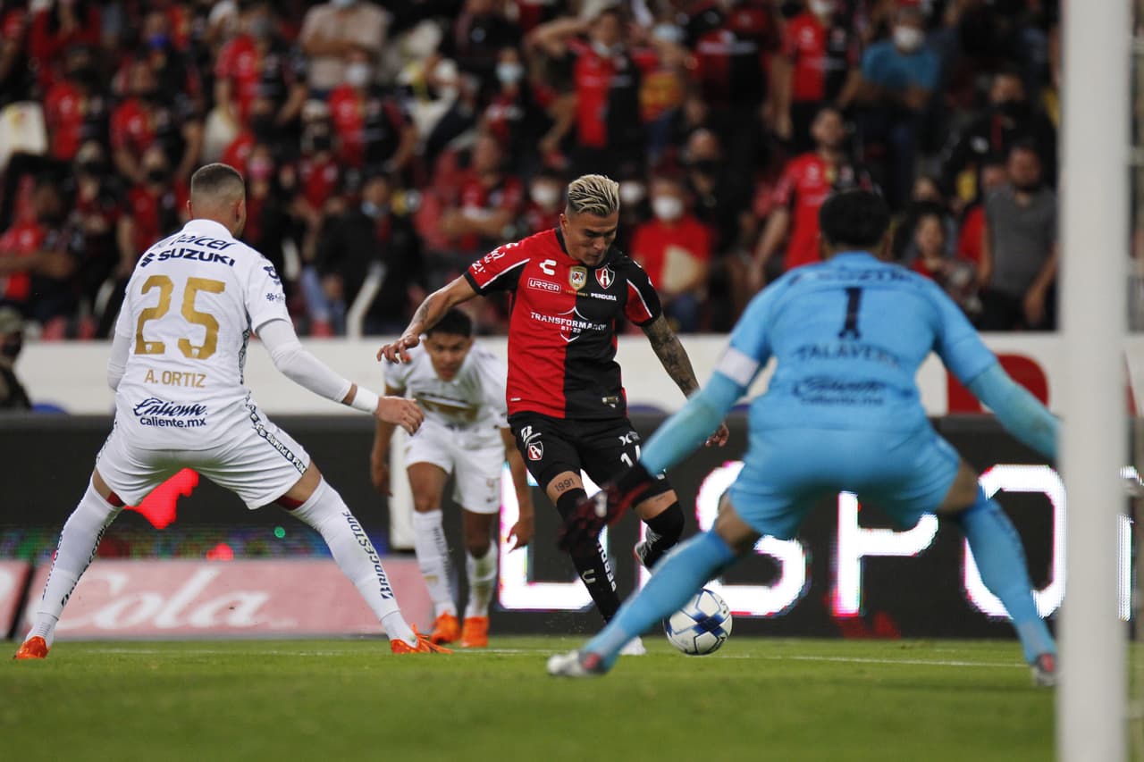Atlas y Pumas no se hicieron daño en un buen partido de futbol en el que ambos equipos tuvieron sus oportunidades.