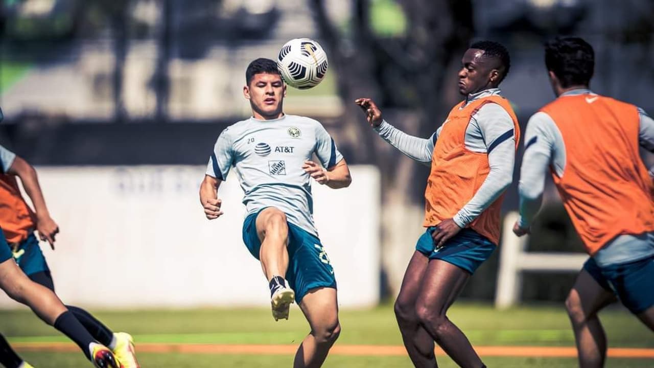 Renato Ibarra viajará con el América para la jornada doble