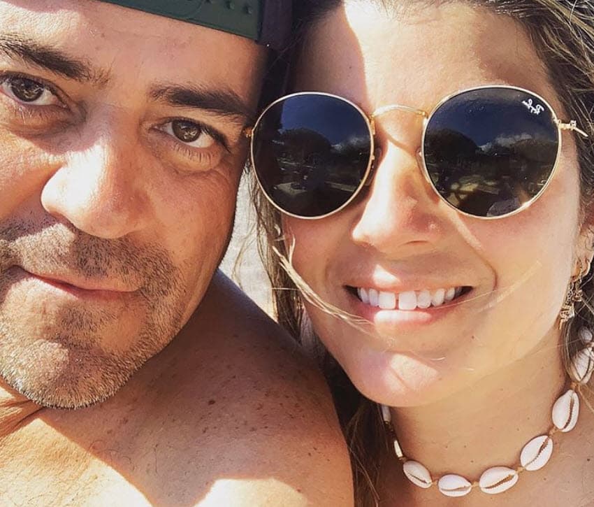 Ella ya tiene 34 semanas de embarazo y esperan una tercera hija. 
<br>