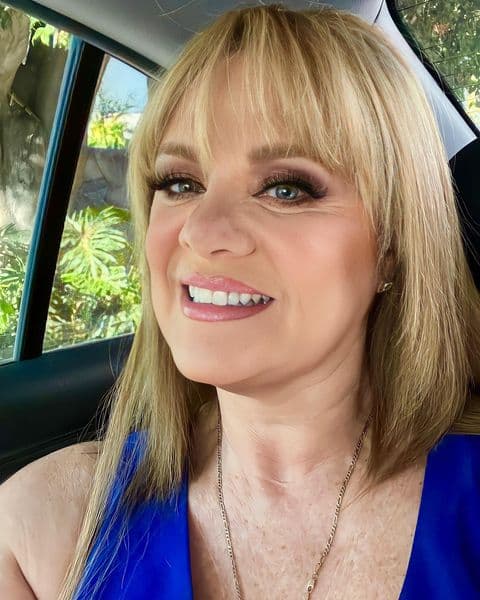 Sin embargo, la protagonista de Vencer el Pasado deja claro que ni abusa de este procedimiento estético ni ha recurrido a cirugías plásticas para verse más joven.
<br>