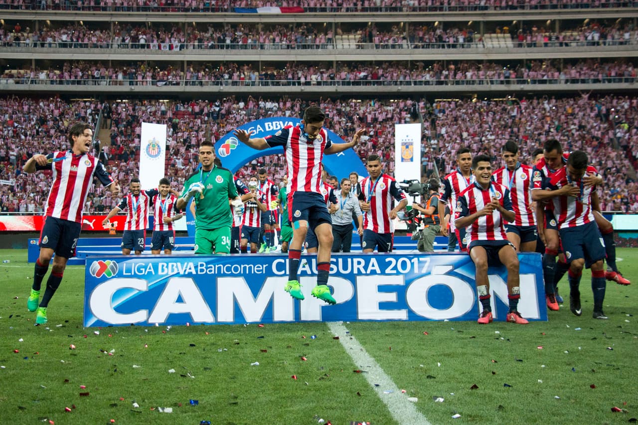 Han pasado 421 días de aquel título del Club Deportivo Guadalajara y, desde entonces, solamente en siete noches sus fieles aficionados se han ido a dormir con una sonrisa tras una jornada del fútbol mexicano.