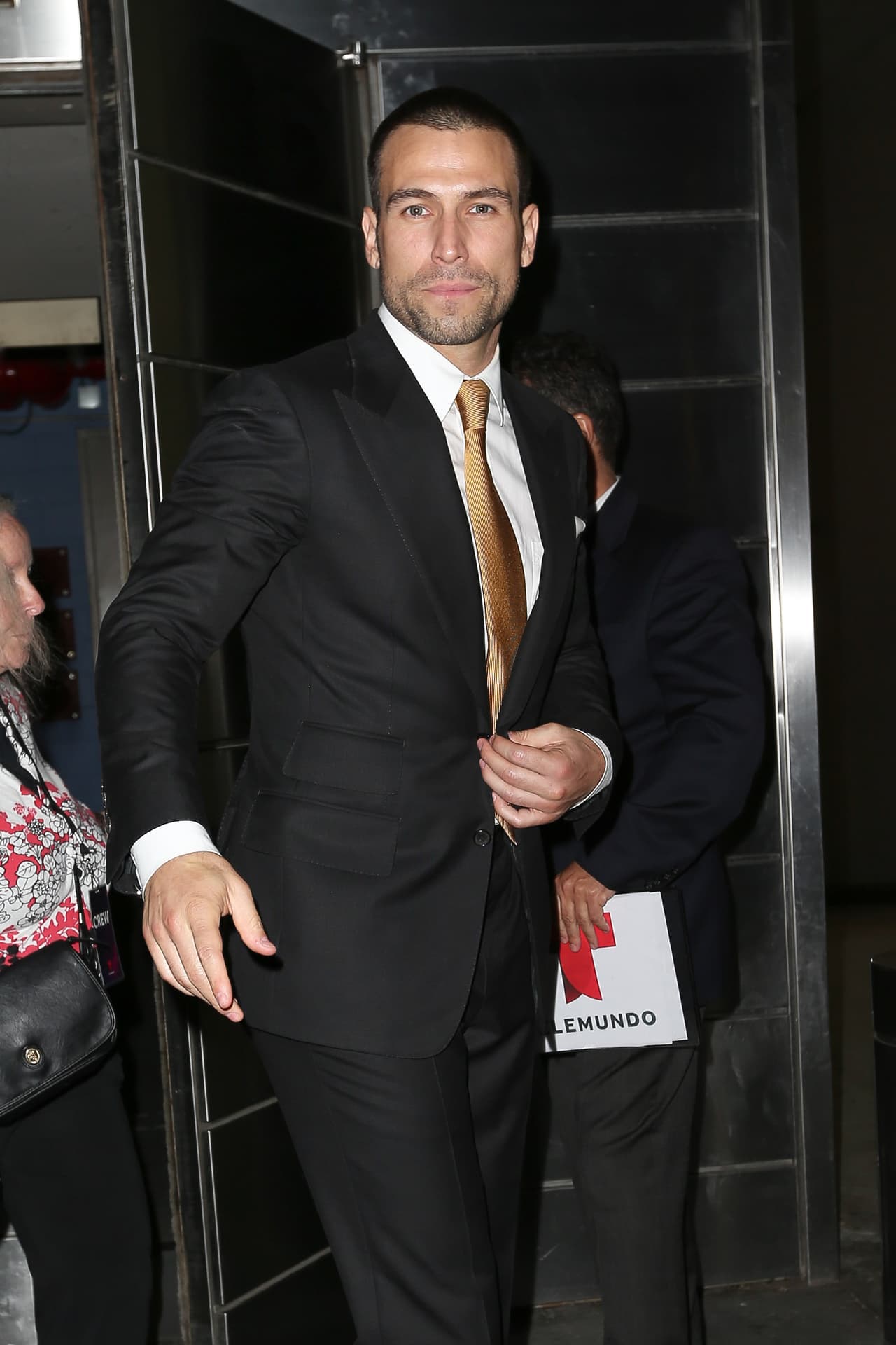 Rosario Núñez de Amaya, madre del actor, negó en 2017 la existencia de su supuesta nieta 
<b>Yomairi</b>, quien actualmente tiene 26 años y vive en San Diego, California: "¿Dónde está? Si no sabe usted donde está ojalá yo quisiera saber dónde está", declaró al programa 'Ventaneando' en ese entonces.