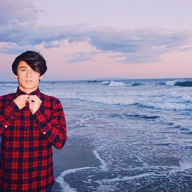 Seguramente sus famosos papás están muy orgulloso de su retoño.