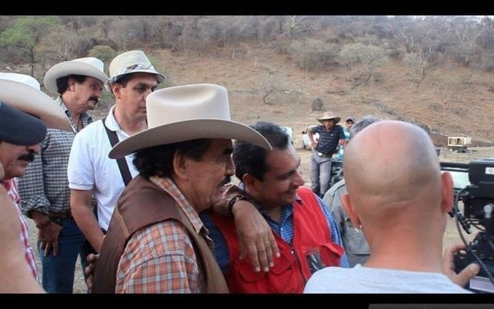 Joan siempre se mostró interesado en todo momento y le propuso al director algunos movimientos de cámara, para que quedaran mejor las escenas.