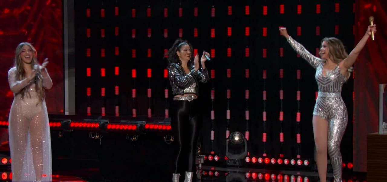 Jomari, líder del jurado, destacó la excelencia de las presentaciones de cada una, sin embargo, fue la reina de NBL VIP 2016 quien se llevó el triunfo.