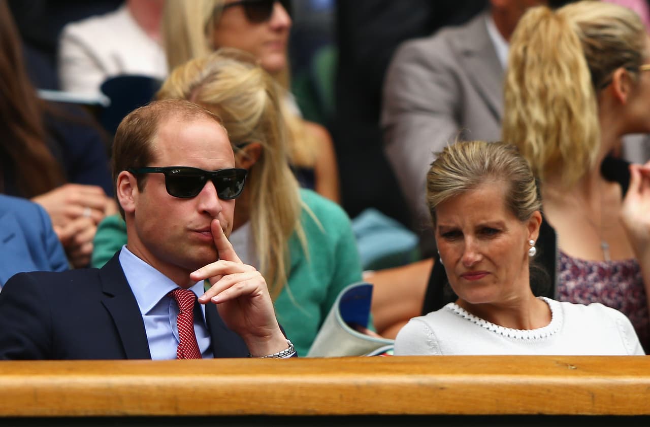 Estuvo muy atento en todo momento.