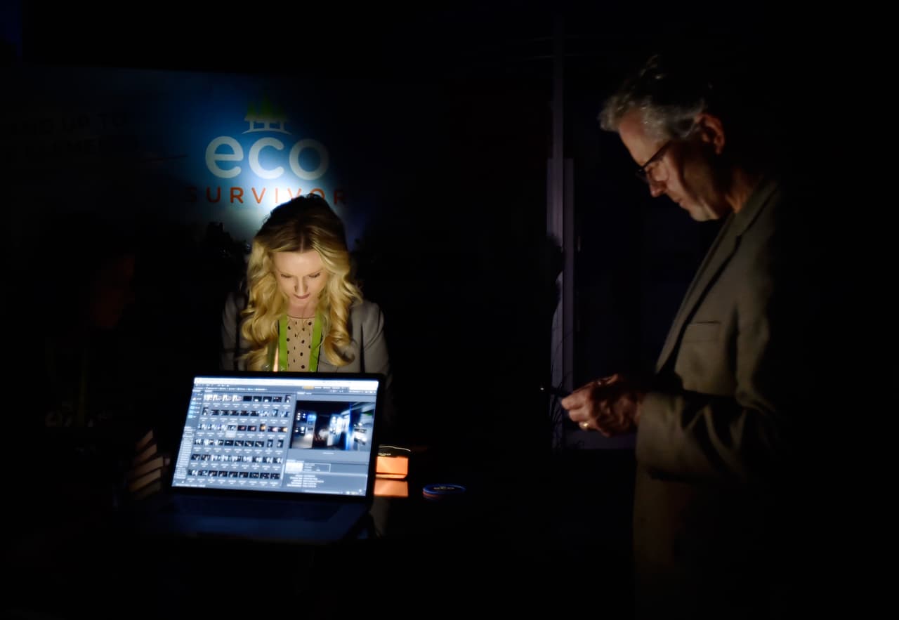 La asociación de consumidores de tecnología (CTA), organizadora del evento, emitió un comunicado en el que afirman que están trabajando "fuertemente para restaurar este apagón temporal", pidieron paciencia y se disculparon por los inconvenientes.