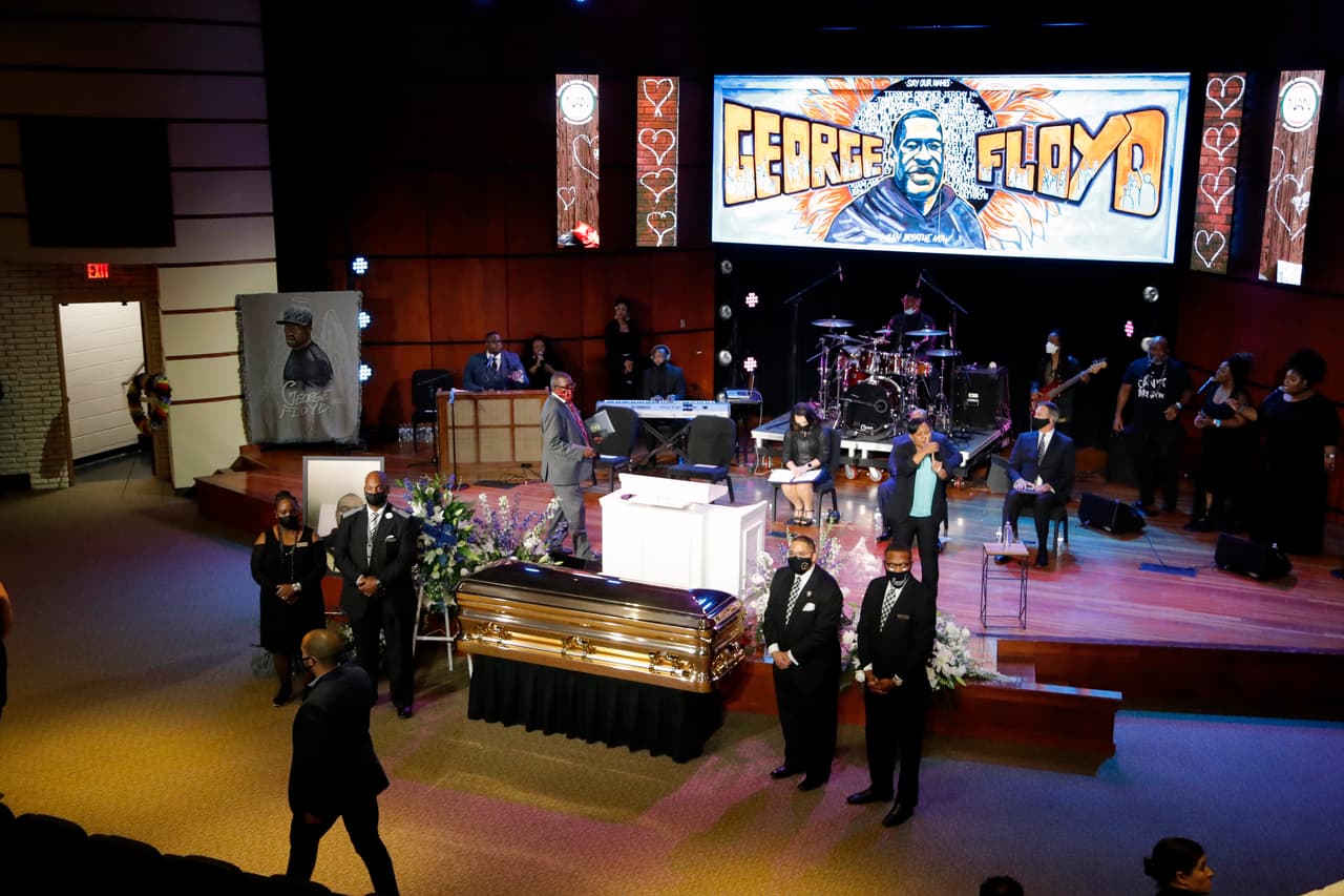 Funeral de George Floyd en la University del centro norte de Minneapolis, Minnessotta.