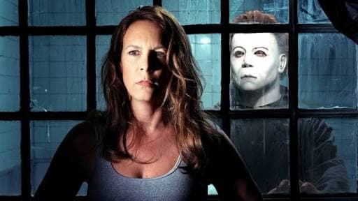 Una de nuestras pesadillas más celebres fue lanzada en la 'Halloween' de 1978 dirigida por John Carpenter. Michael Myers y Laurie Strode (interpretada por Jamie Lee Curtis) fueron enemigos acérrimos durante años en numerosas secuelas.