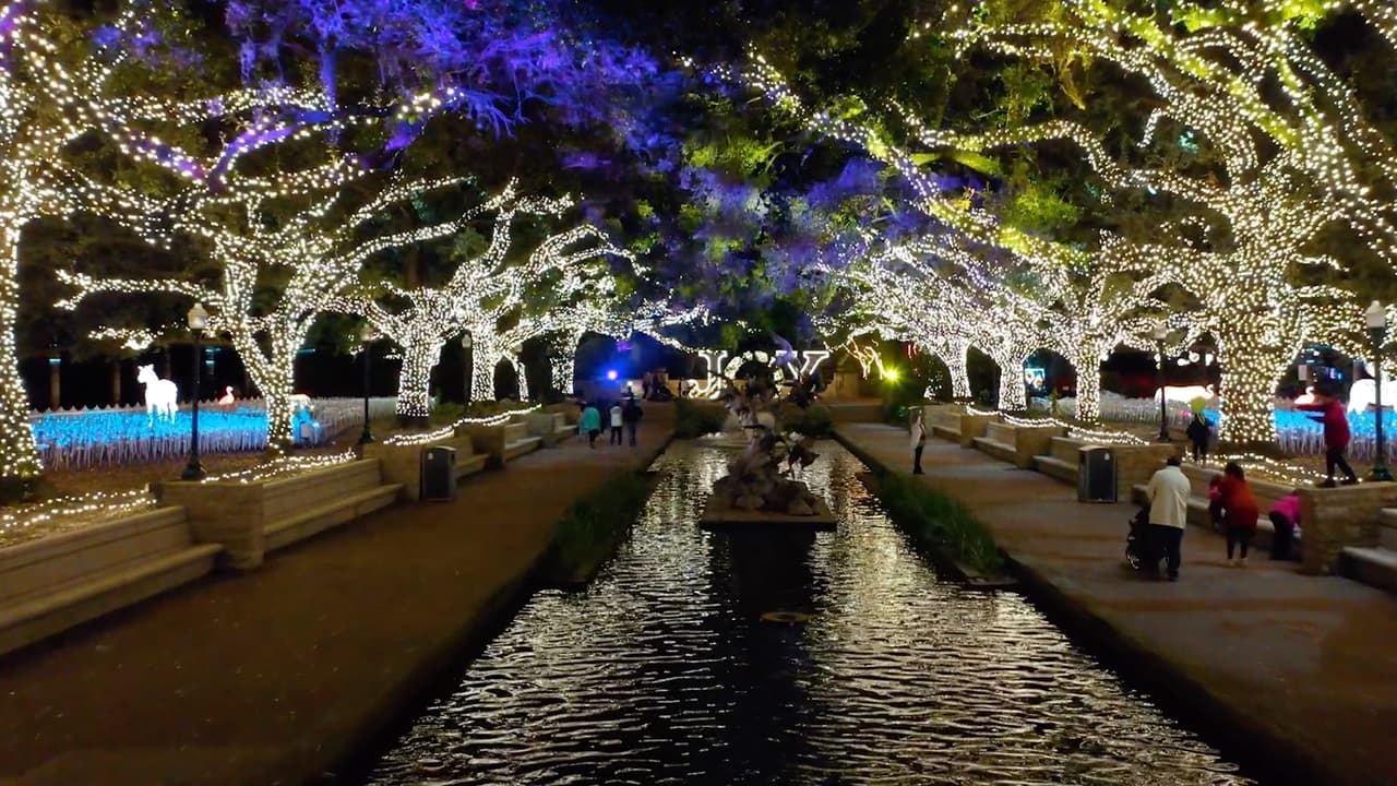 Los boletos se deben comprar por adelantado, no se estarán vendiendo en la entrada