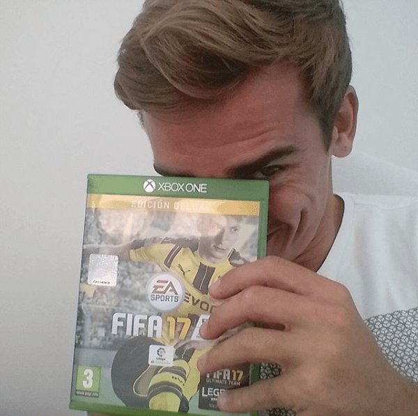 Griezmann es amante de los juegos de video, pues hasta fundo su propio equipo de ESports.