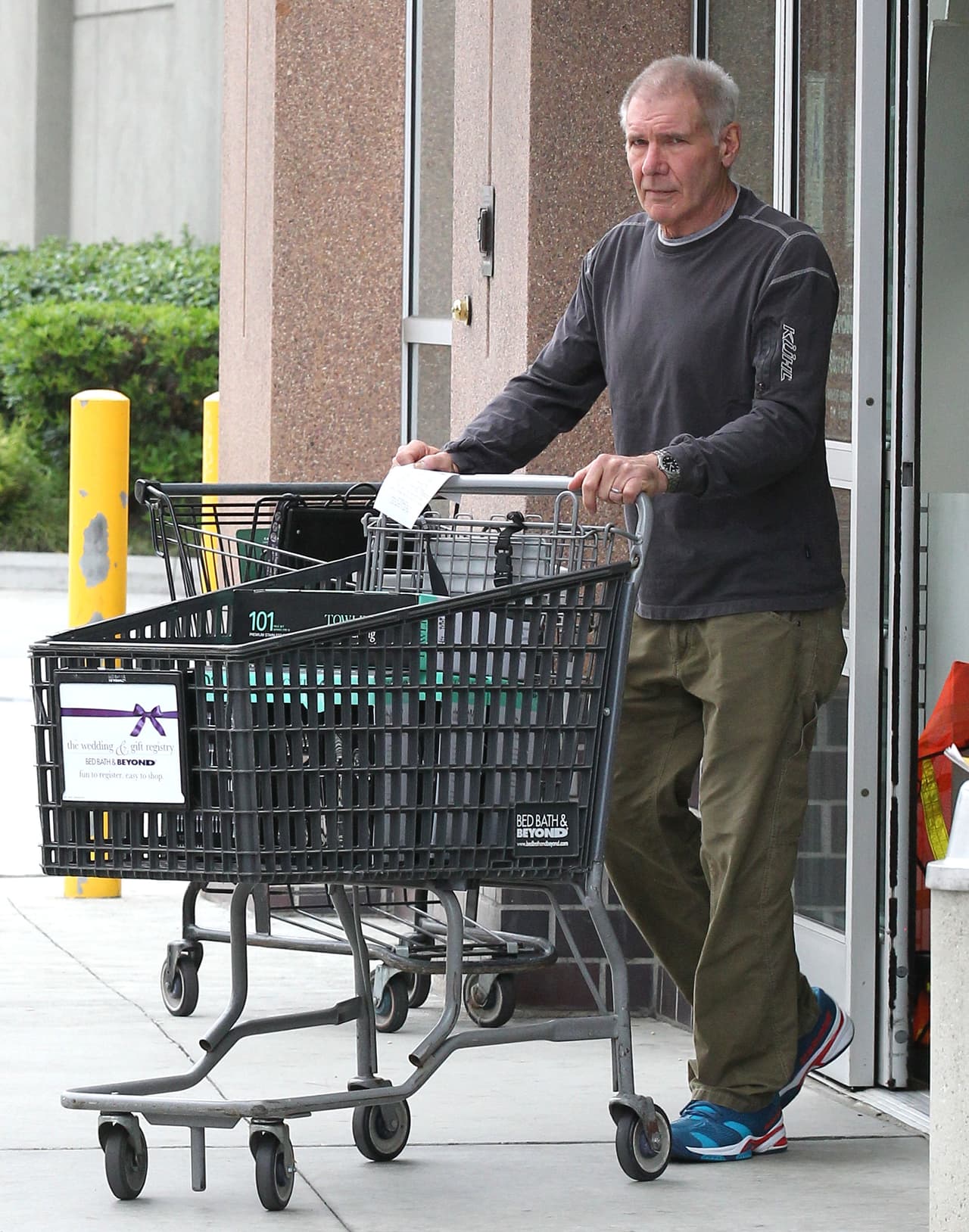 Las consecuencias de su afición por la aviación no han podido detenerlo.