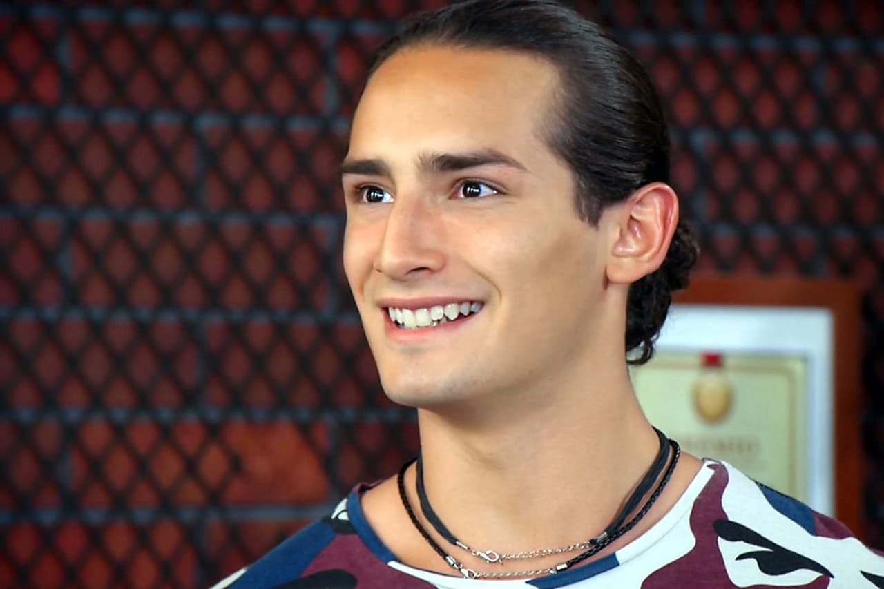 Emilio Osorio solo tiene 19 años y ya sabe cuándo desea convertirse en papá