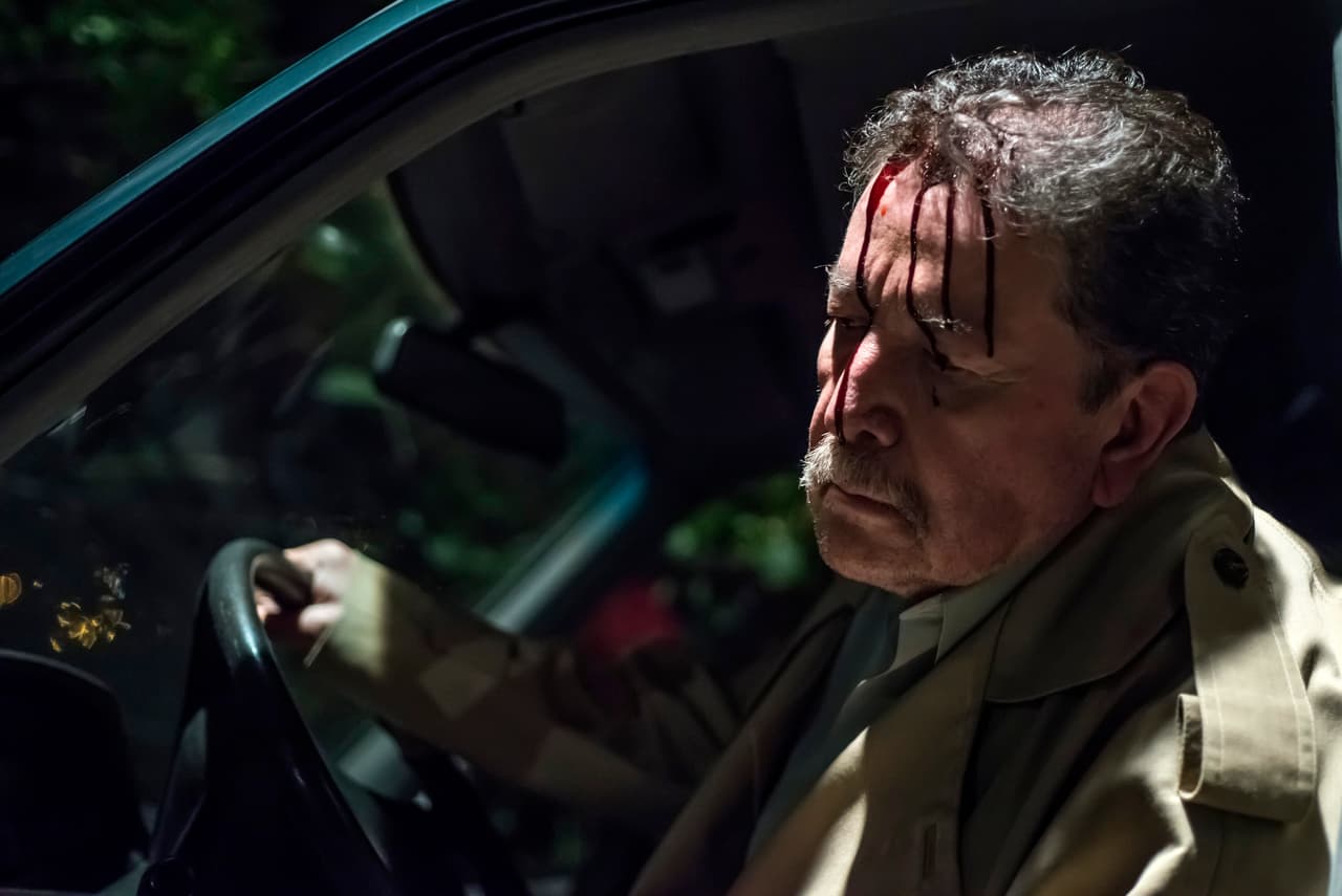 El cuerpo del general quedó dentro del auto y abandonado.