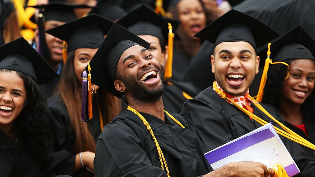 Cómo entrar a las universidades más prestigiosas de EEUU sin pagar un alto precio