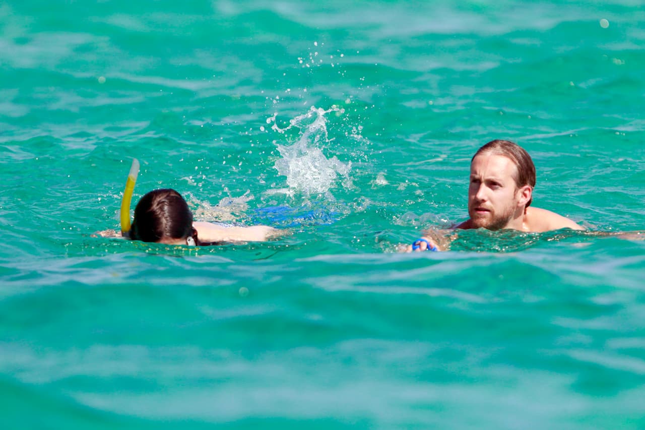 La pareja estaba encantada con el destino turístico.