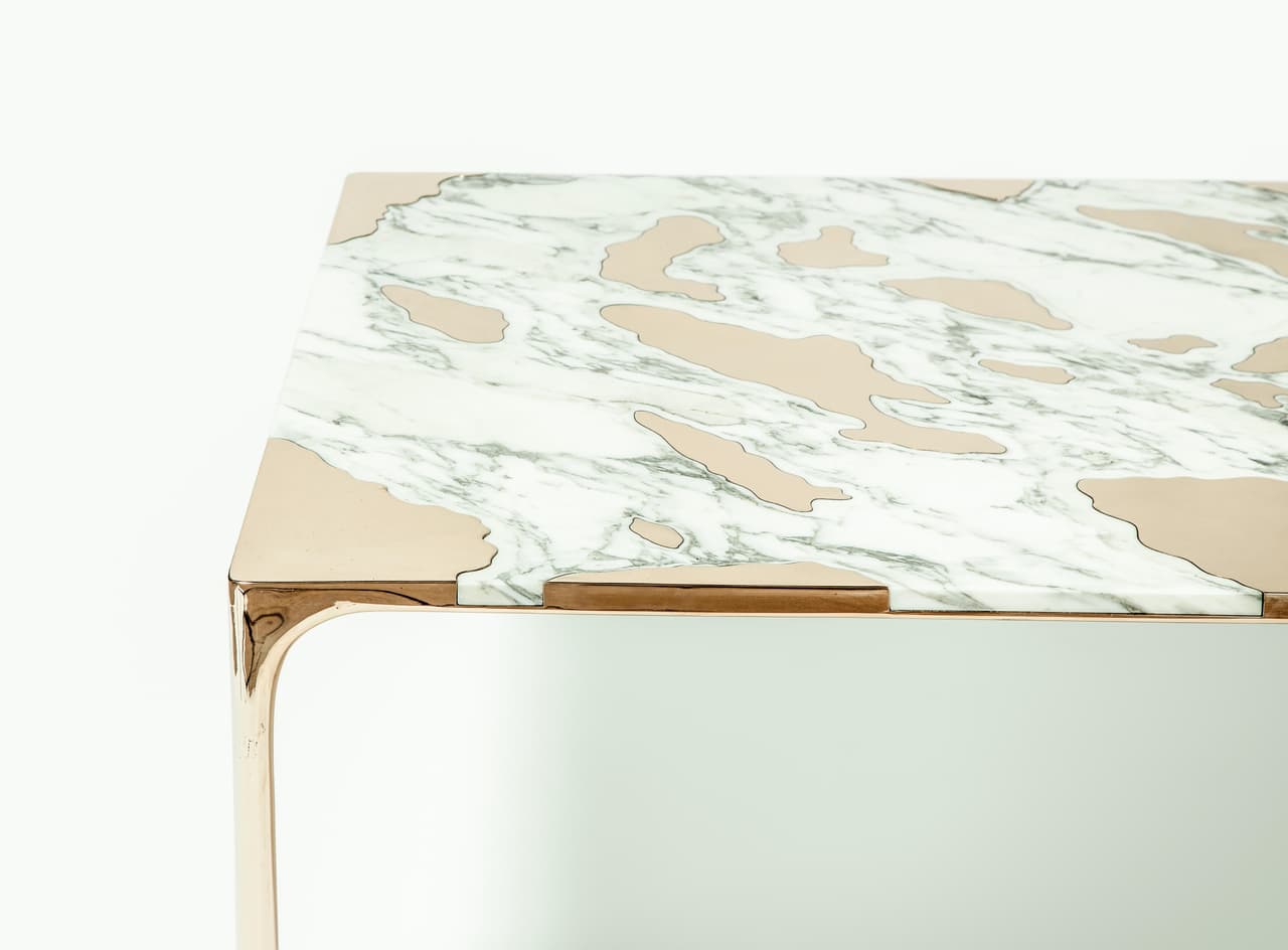 Mesa de centro mármol vs. bronce