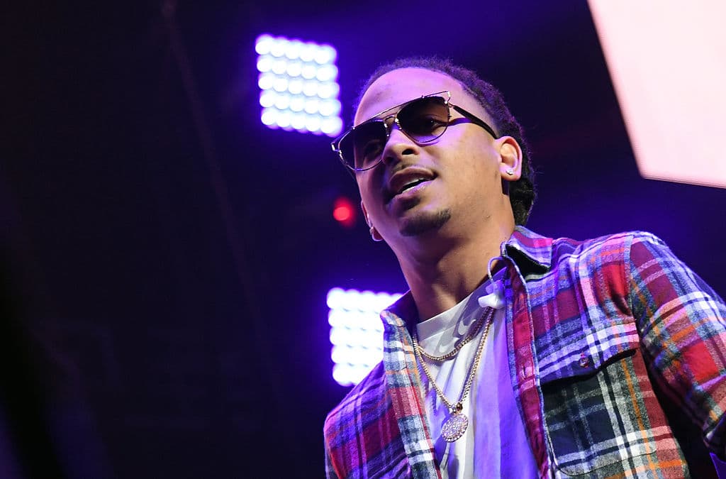 <b>Ozuna</b>
<br>Nominaciones 10:
<br>Pop/Rock - Canción Del Año: 'Me Niego' Reik Ft. Ozuna & Wisin
<br>Pop/Rock - Colaboración Del Año: 'Me Niego' Reik Ft. Ozuna & Wisin
<br>Urbano - Canción Del Año: 'Única'
<br>Urbano - Artista Masculino Del Año 
<br>Colaboración Del Año: 'Me Niego' Reik Ft. Ozuna & Wisin
<br>Colaboración "Crossover" Del Año: 'Taki Taki' Dj Snake Ft. Selena Gómez, Ozuna, Cardi B
<br>Sencillo Del Año: 'Me Niego' Reik Ft. Ozuna & Wisin
<br>Canción Del Año: 'Me Niego' Reik Ft. Ozuna & Wisin 
<br>Remix Del Año: 'Te Bote REMIX' Nio García, Casper Mágico, Bad Bunny Ft. Ozuna, Nicky Jam, Darell
<br>Tour Del Año: Aura Tour